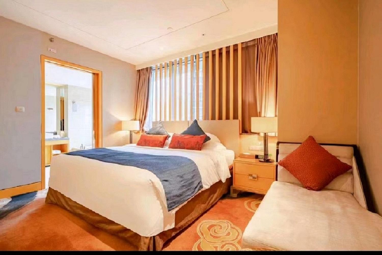 Felton Grand Hotel Chengdu Exterior photo