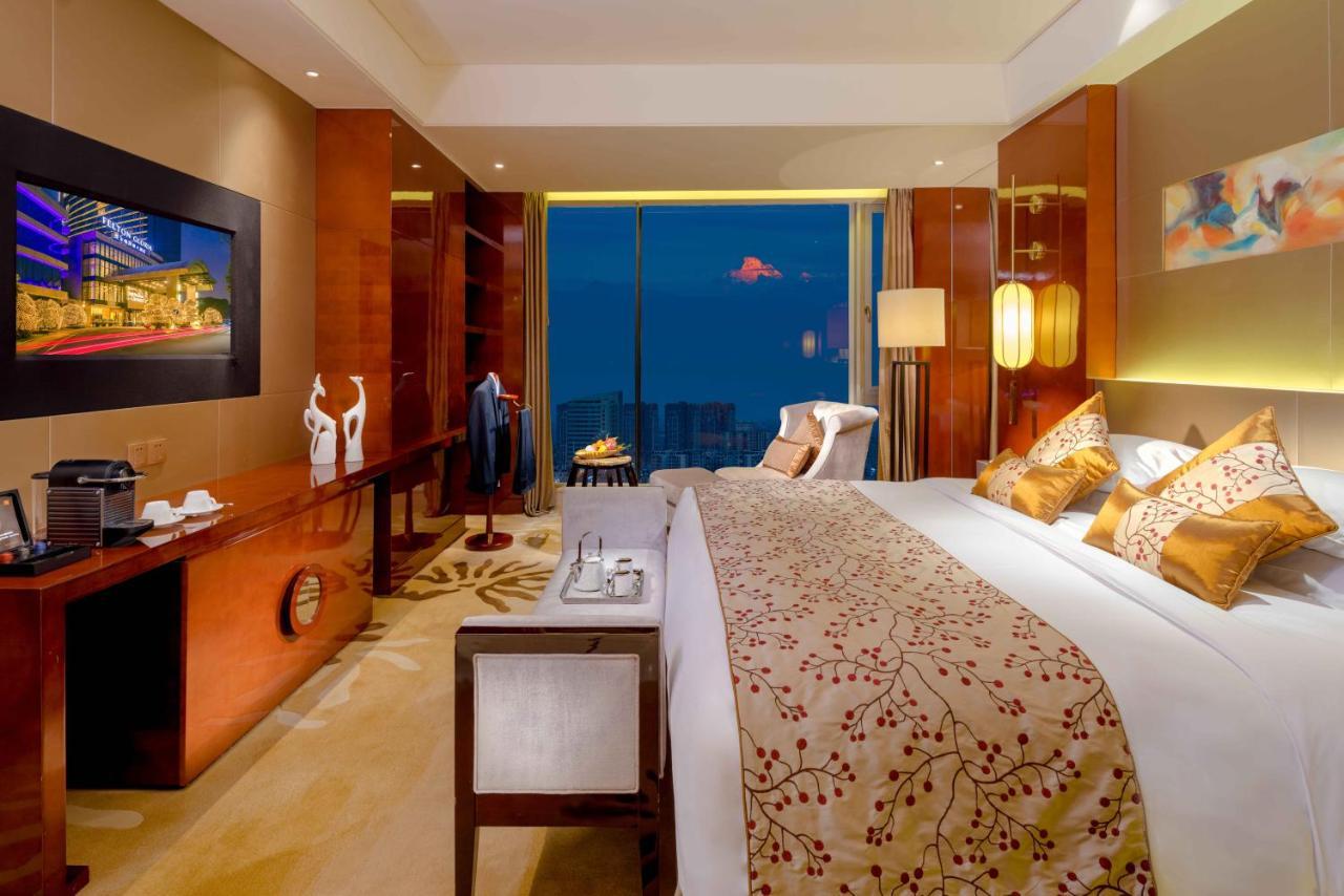 Felton Grand Hotel Chengdu Exterior photo
